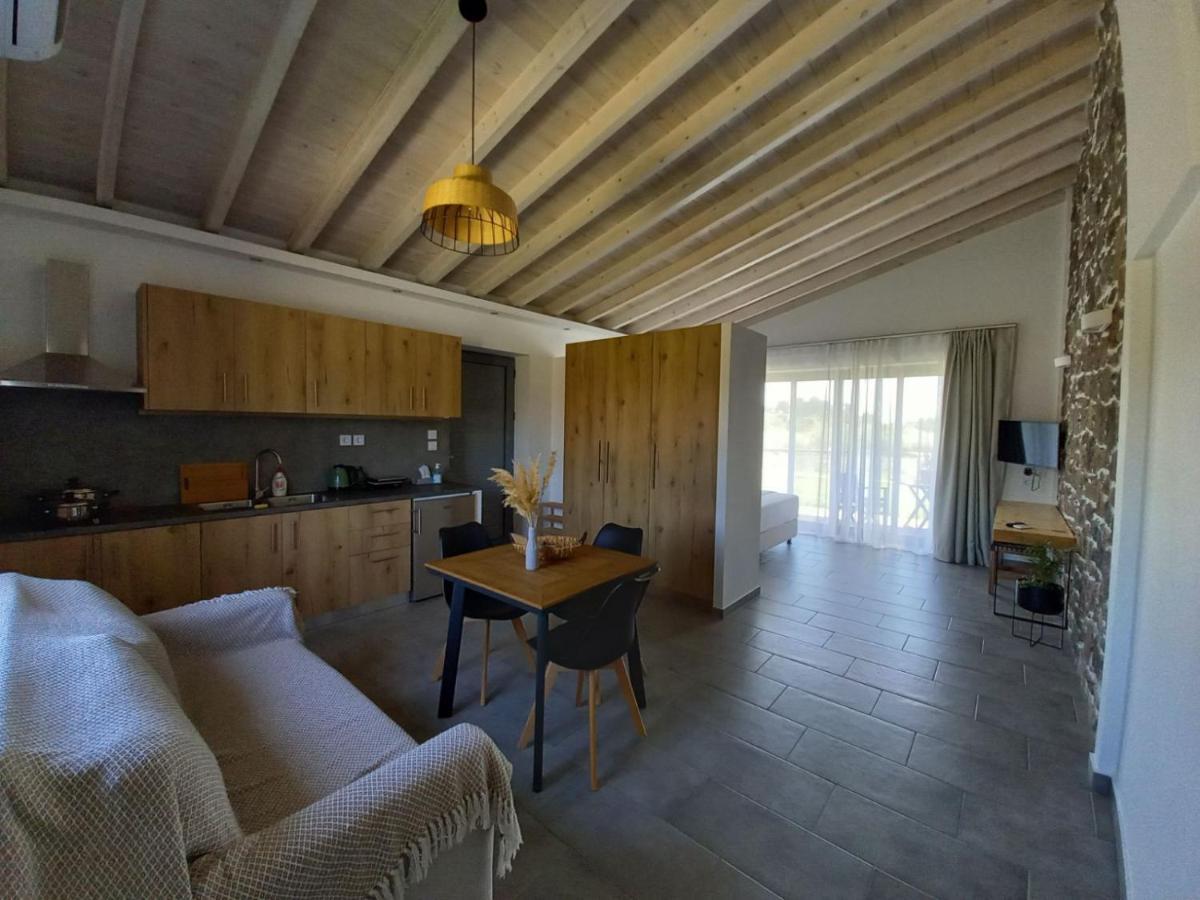 Lithos Villas 스칼라 에레수 외부 사진
